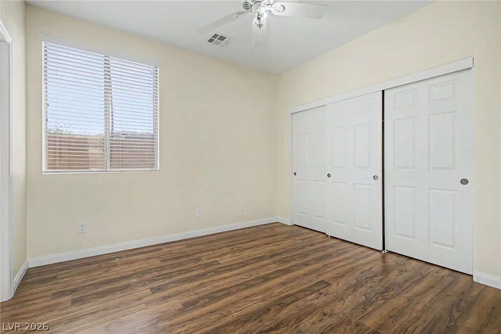 2013 Alamo Heights, North Las Vegas, NV 89031