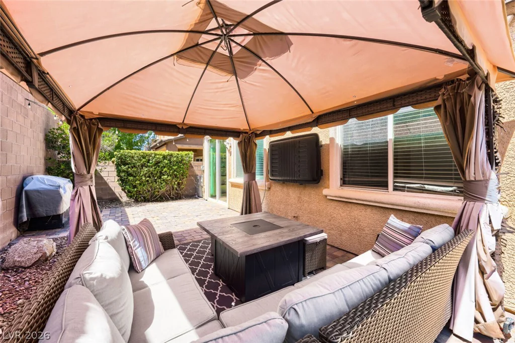 917 Ambrosia, Las Vegas, NV 89138