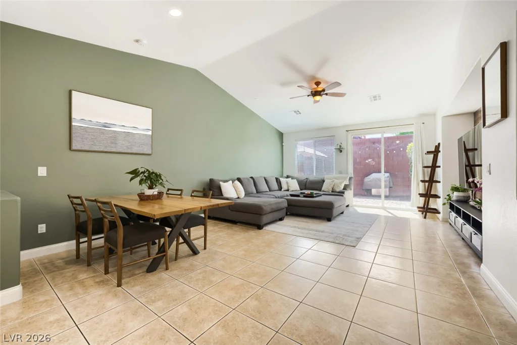 917 Ambrosia, Las Vegas, NV 89138