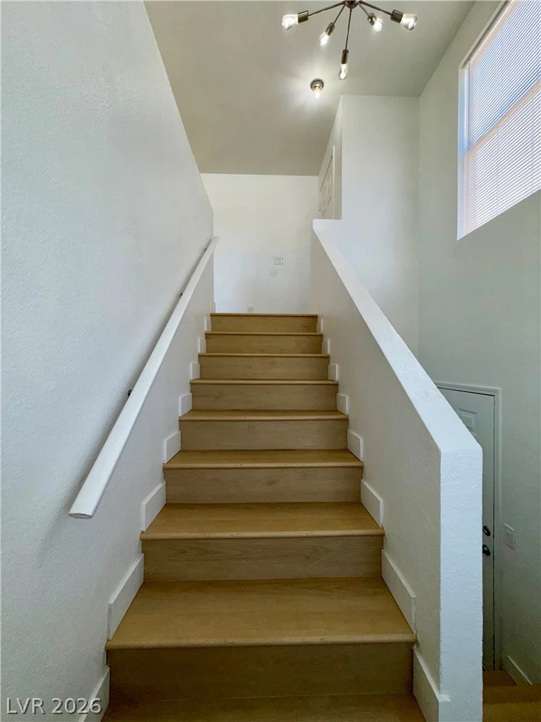 2801 Rainbow, Las Vegas, NV 89108