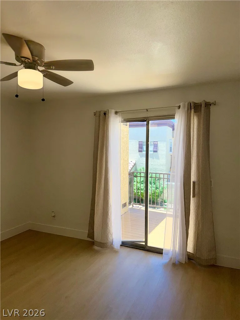 2801 Rainbow, Las Vegas, NV 89108