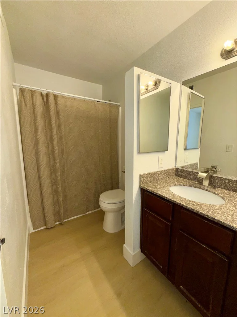 2801 Rainbow, Las Vegas, NV 89108