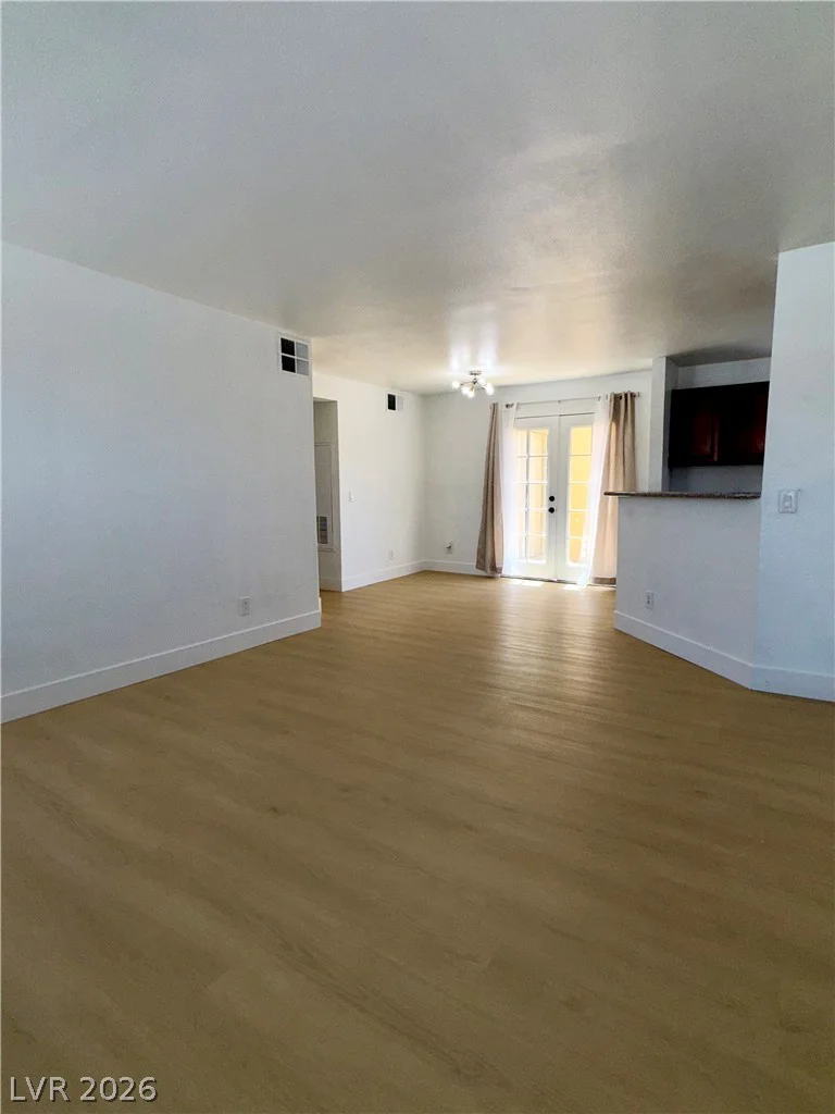 2801 Rainbow, Las Vegas, NV 89108