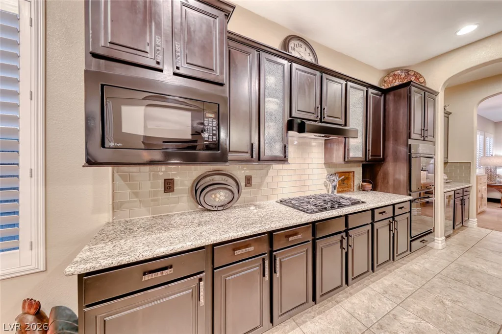 41 Moltrasio, Henderson, NV 89011