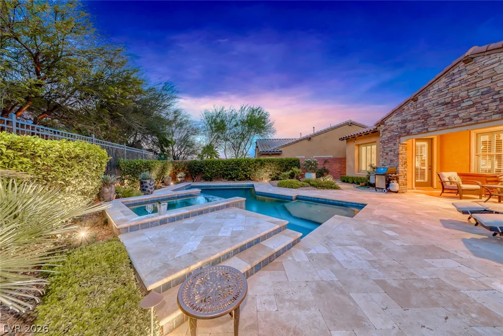 41 Moltrasio, Henderson, NV 89011