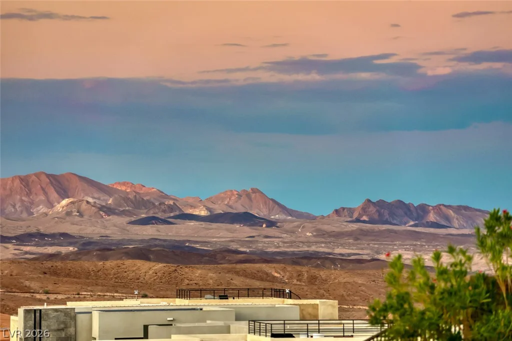 41 Moltrasio, Henderson, NV 89011