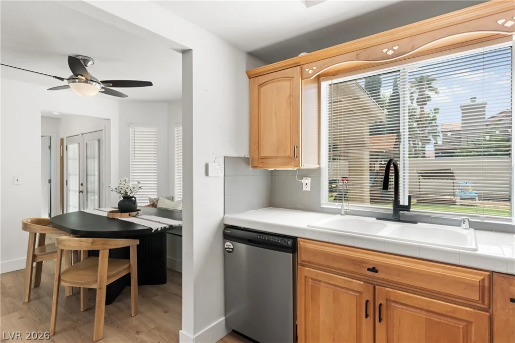 3233 Barbuda, Las Vegas, NV 89117