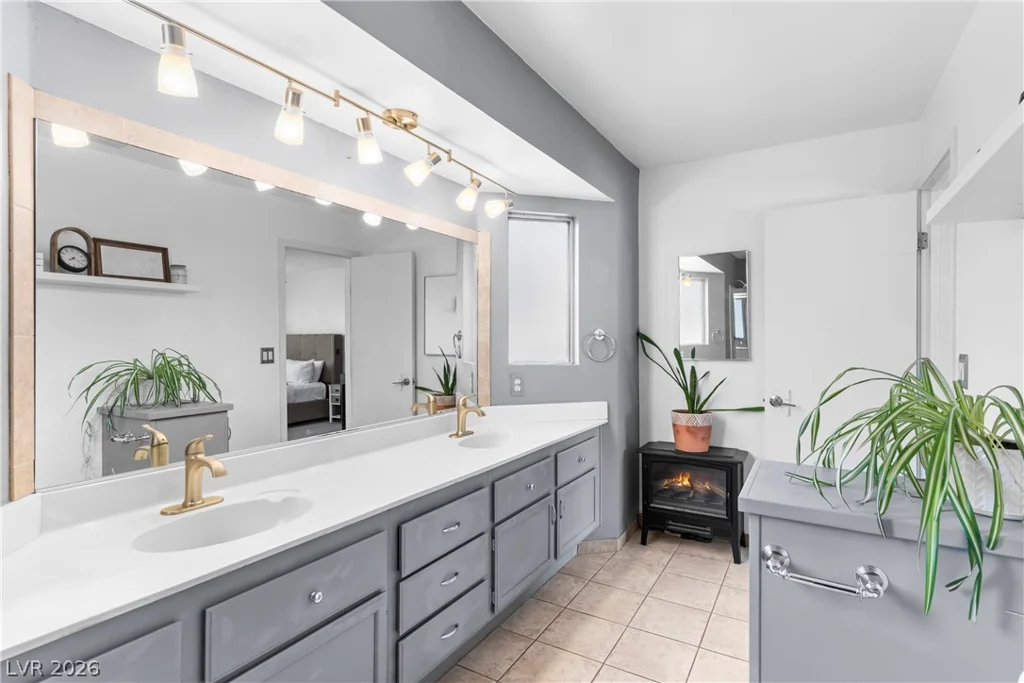3233 Barbuda, Las Vegas, NV 89117
