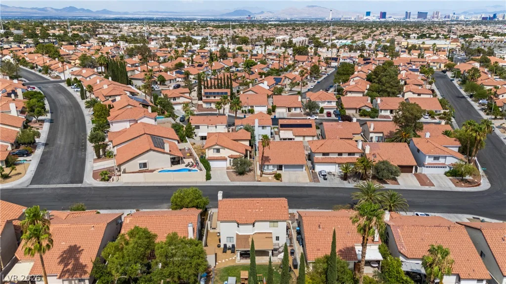 3233 Barbuda, Las Vegas, NV 89117