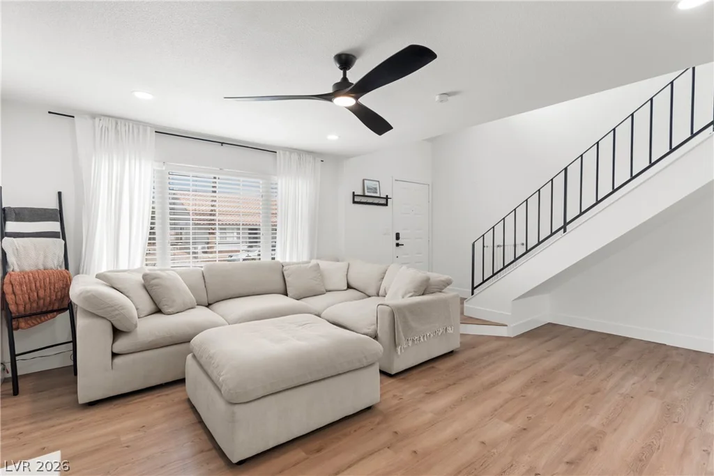 3233 Barbuda, Las Vegas, NV 89117