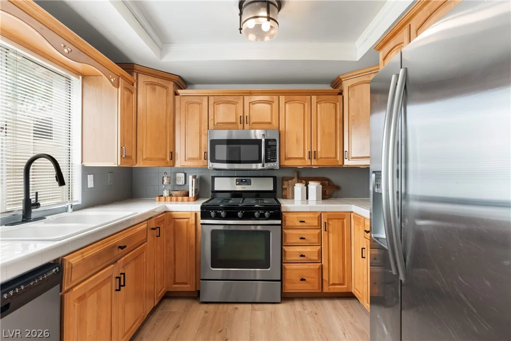 3233 Barbuda, Las Vegas, NV 89117