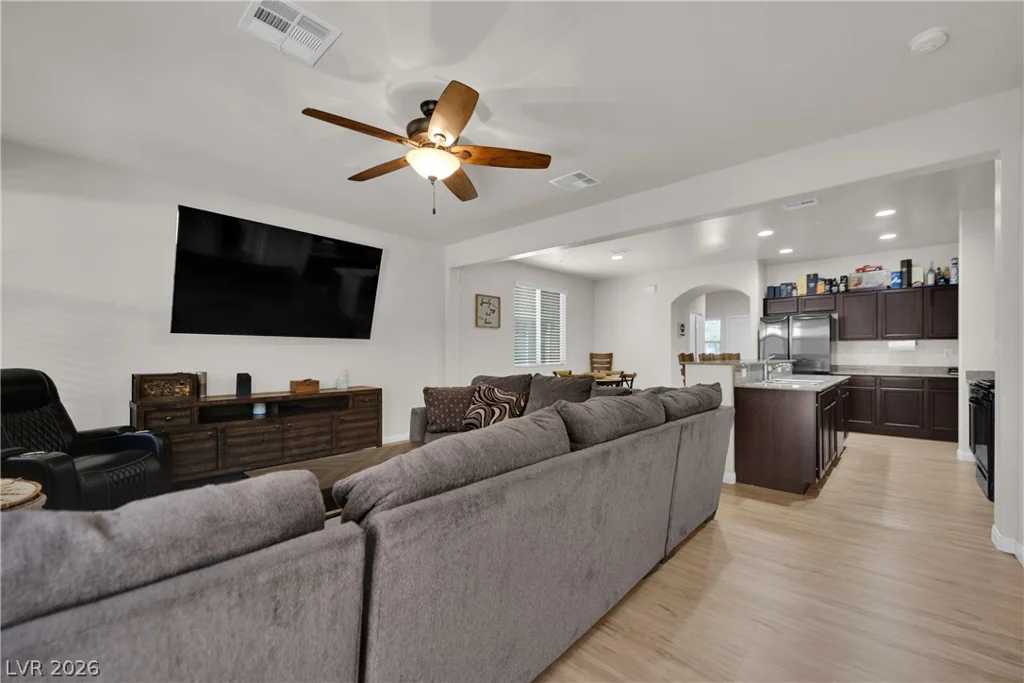 1113 Strada Pecei, Henderson, NV 89011