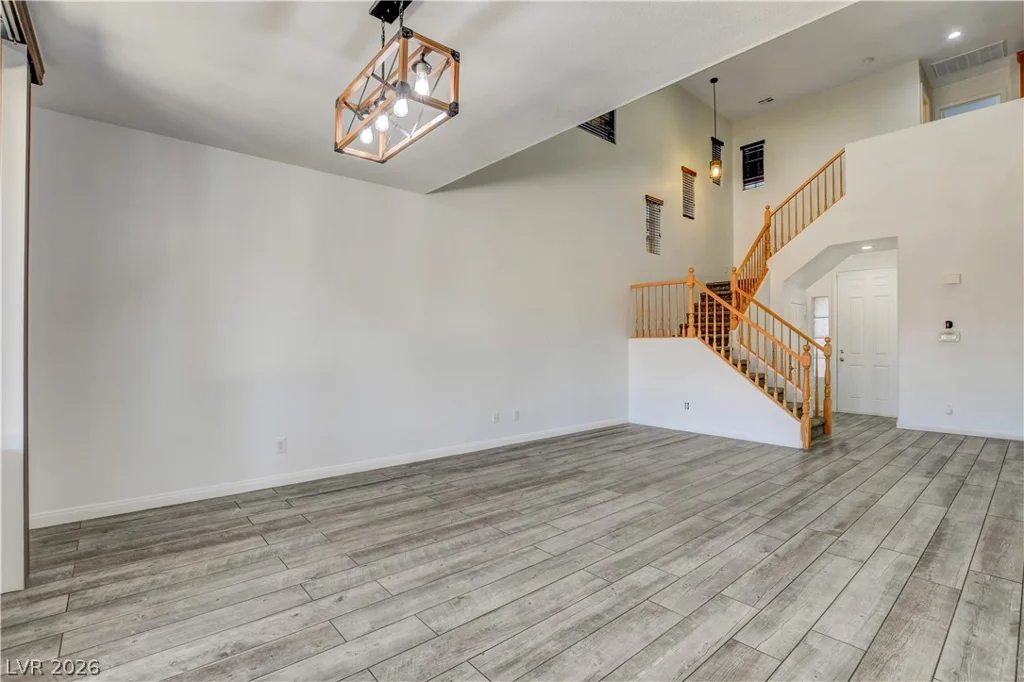 9682 Lightheart, Las Vegas, NV 89148
