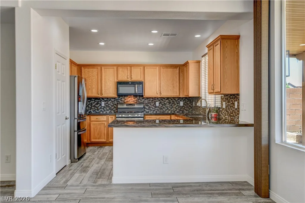 9682 Lightheart, Las Vegas, NV 89148