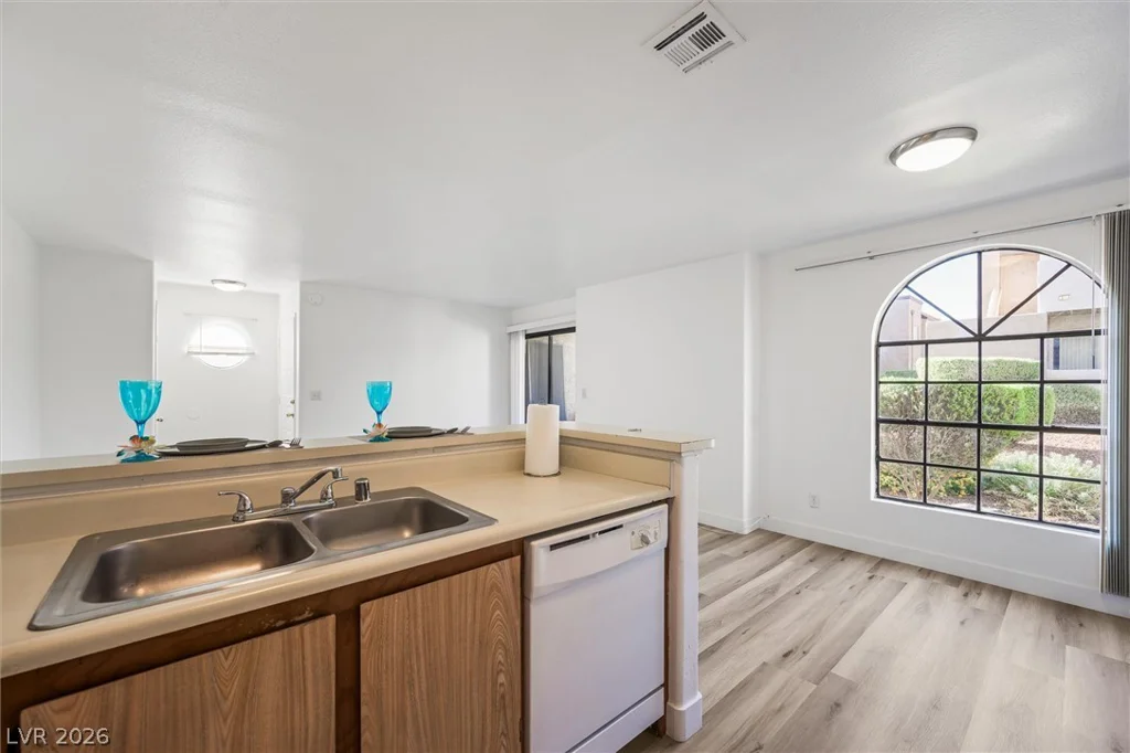 2980 Juniper Hills, Las Vegas, NV 89142