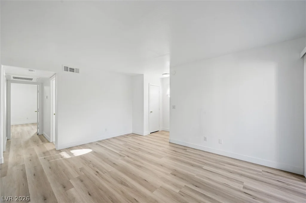2980 Juniper Hills, Las Vegas, NV 89142