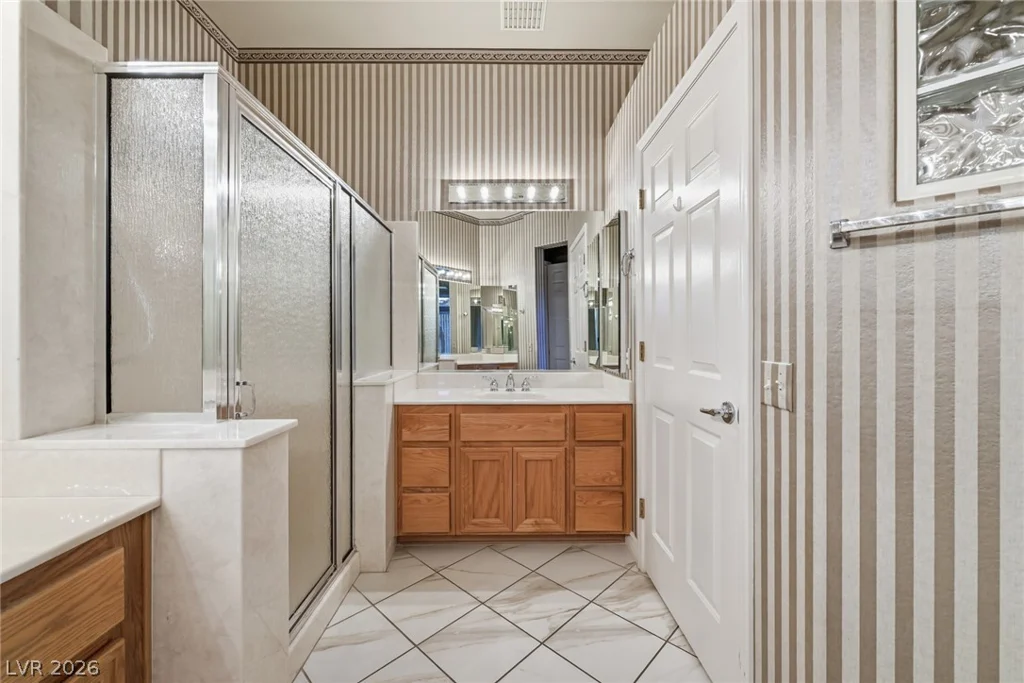 2011 Capestone, Las Vegas, NV 89134