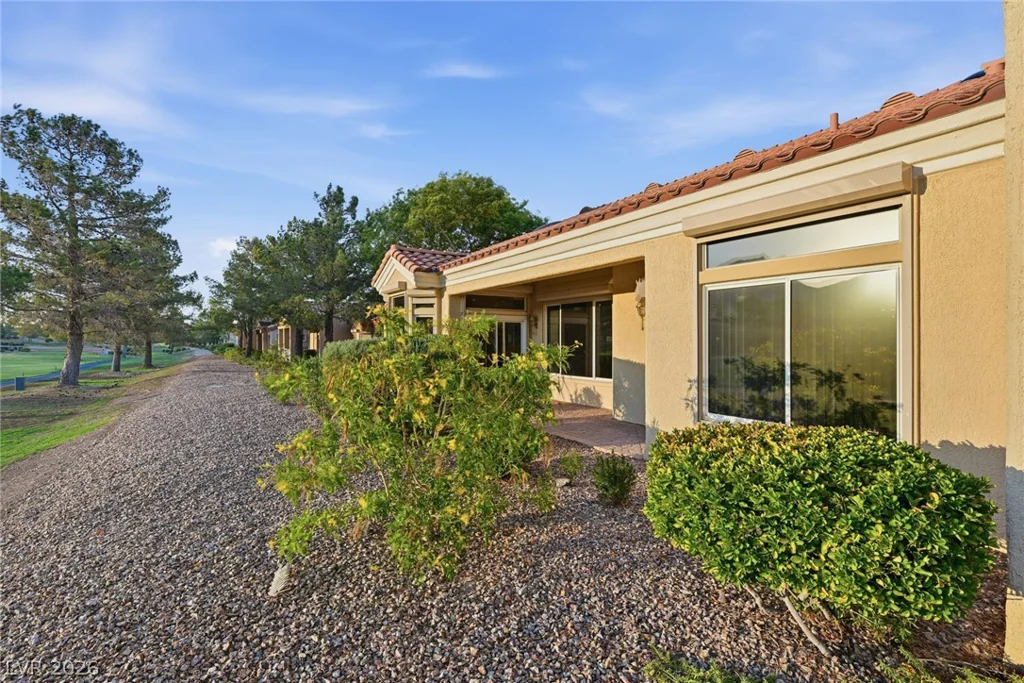 2011 Capestone, Las Vegas, NV 89134