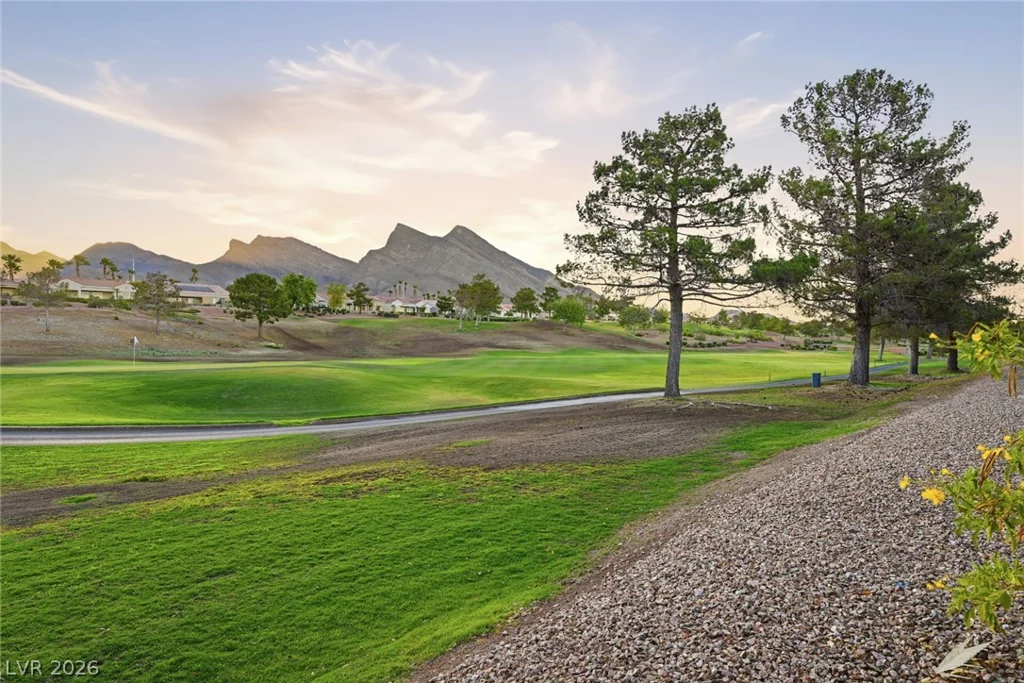 2011 Capestone, Las Vegas, NV 89134
