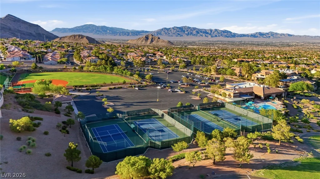 2011 Capestone, Las Vegas, NV 89134