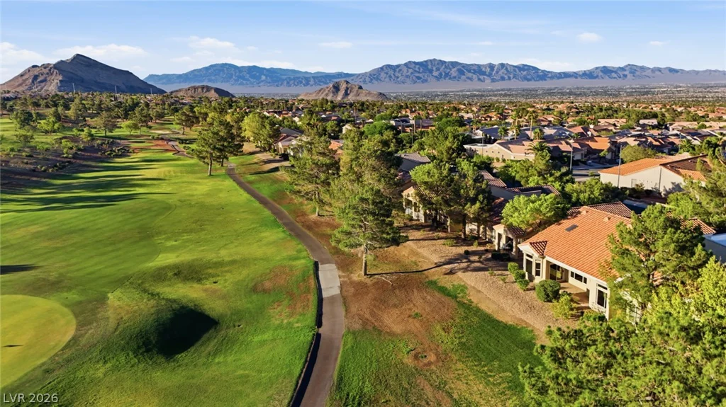 2011 Capestone, Las Vegas, NV 89134