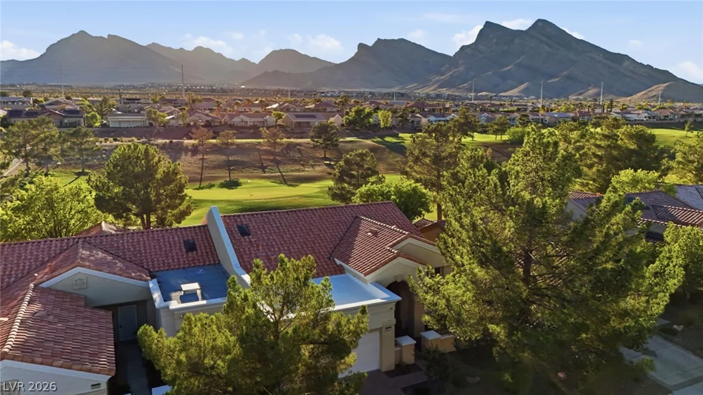 2011 Capestone, Las Vegas, NV 89134