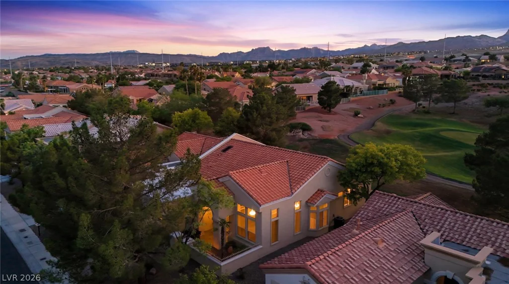 2011 Capestone, Las Vegas, NV 89134