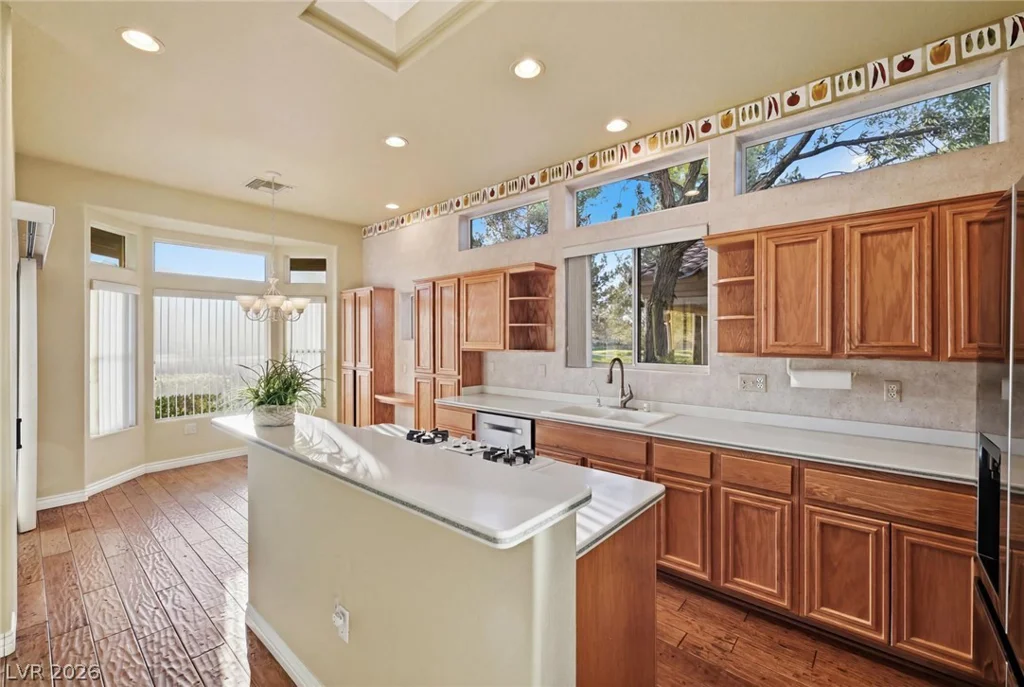 2011 Capestone, Las Vegas, NV 89134