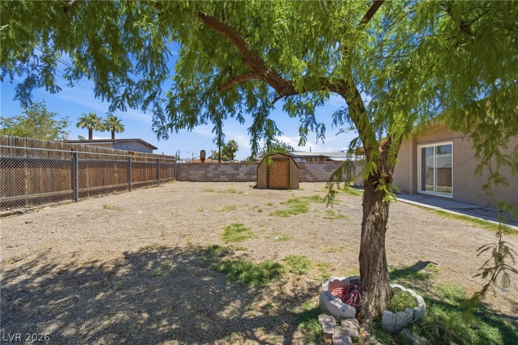 2836 Reynolds, North Las Vegas, NV 89030