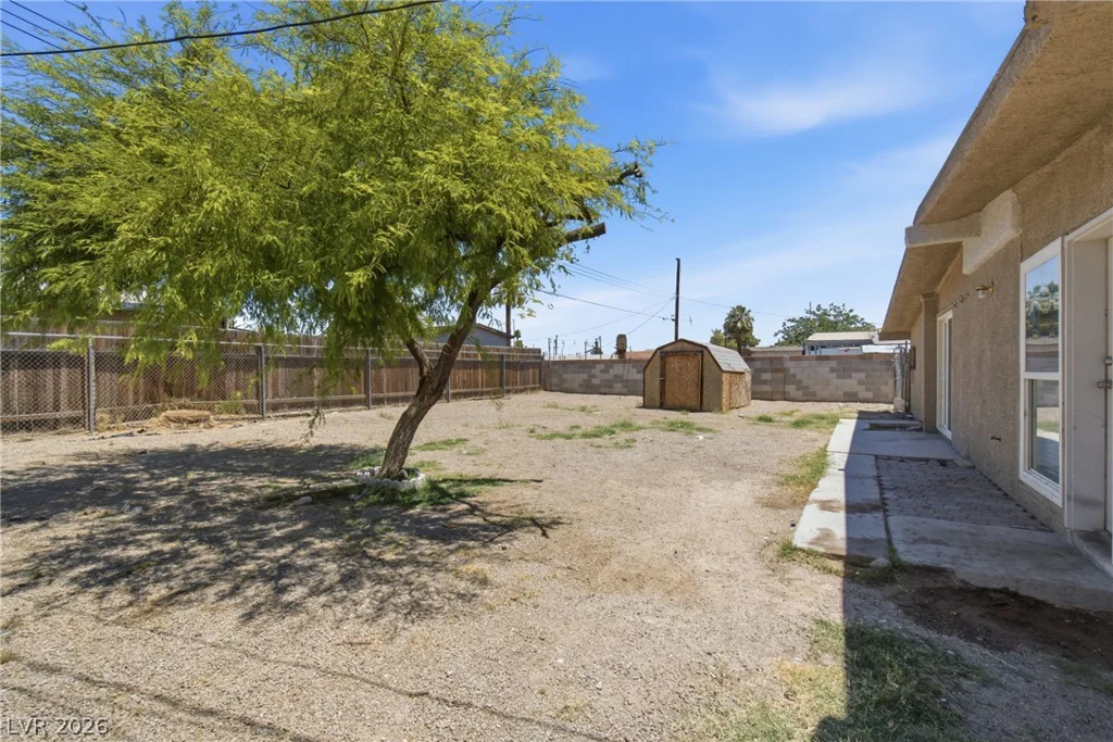 2836 Reynolds, North Las Vegas, NV 89030