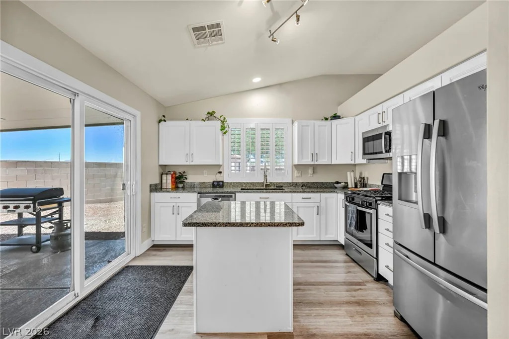 1234 Sunfire, Henderson, NV 89014