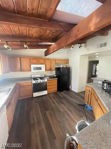 1413 Bryn Mawr, Las Vegas, NV 89102