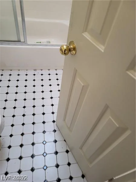 1413 Bryn Mawr, Las Vegas, NV 89102