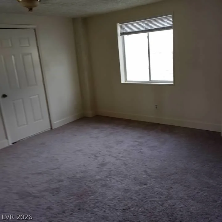 1413 Bryn Mawr, Las Vegas, NV 89102
