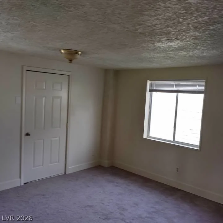 1413 Bryn Mawr, Las Vegas, NV 89102