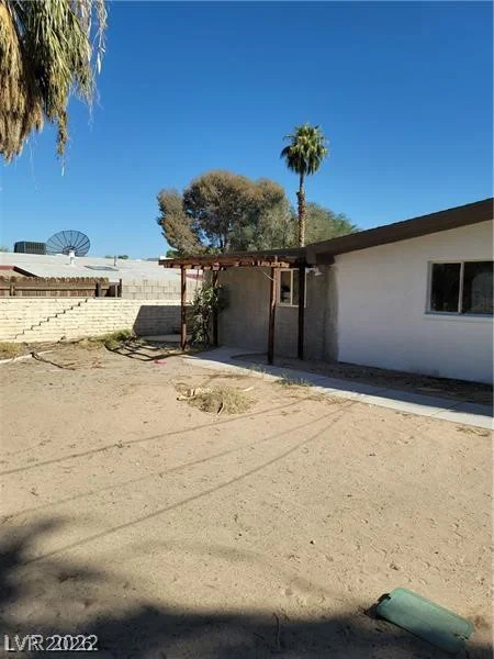 1413 Bryn Mawr, Las Vegas, NV 89102