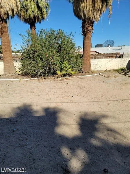 1413 Bryn Mawr, Las Vegas, NV 89102