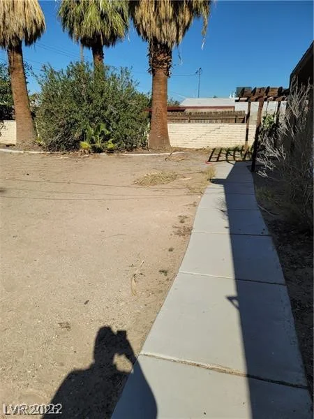 1413 Bryn Mawr, Las Vegas, NV 89102