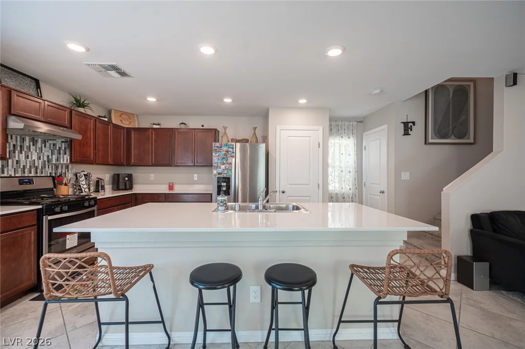 1227 Great Hollow, North Las Vegas, NV 89086