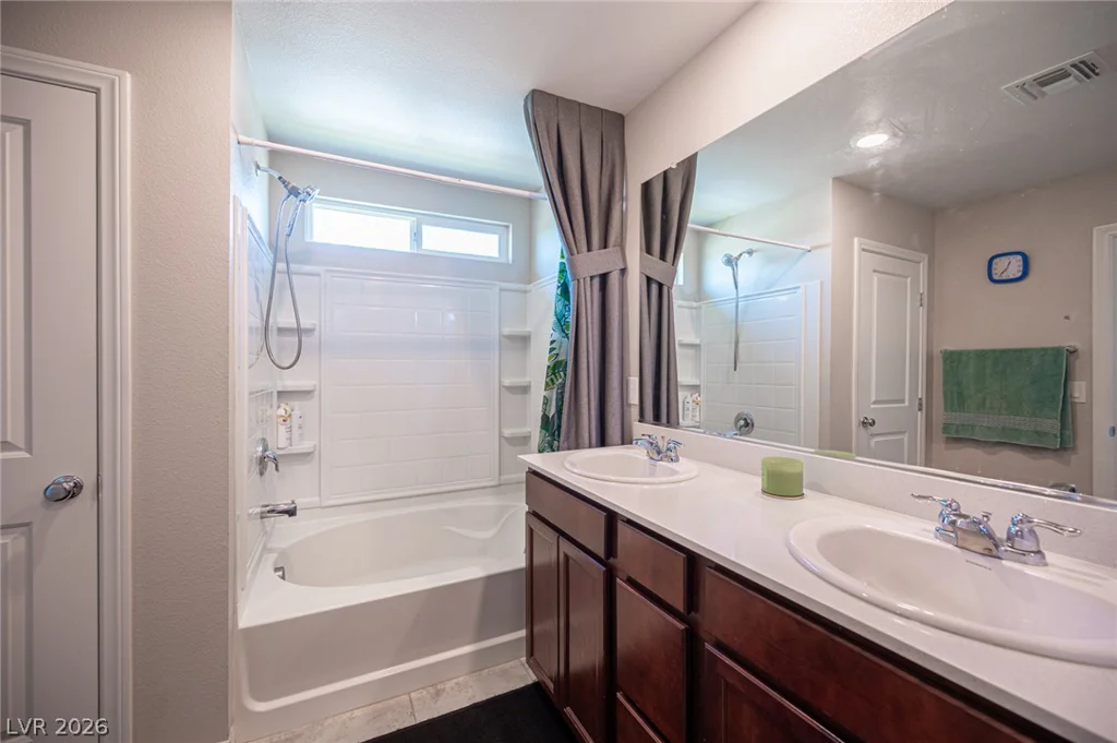 1227 Great Hollow, North Las Vegas, NV 89086