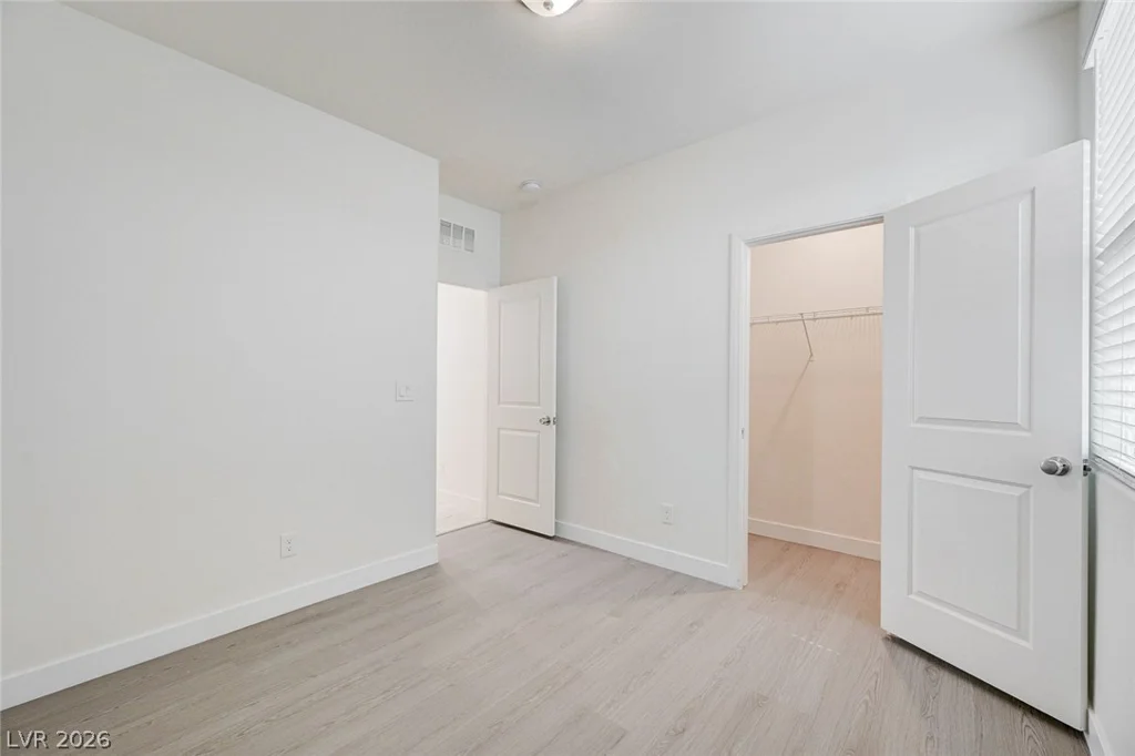 7018 Sylmar, Las Vegas, NV 89113