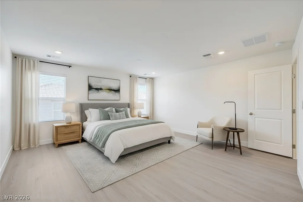 7018 Sylmar, Las Vegas, NV 89113