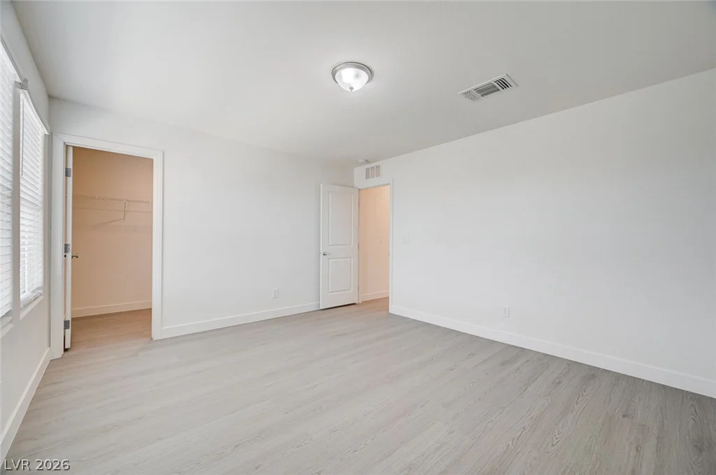 7018 Sylmar, Las Vegas, NV 89113
