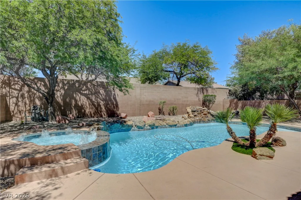 8225 Romantic Sunset, Las Vegas, NV 89131