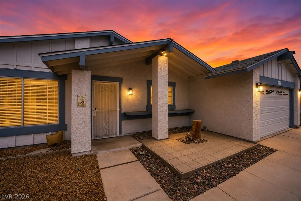 6552 Mountainwood, Las Vegas, NV 89103