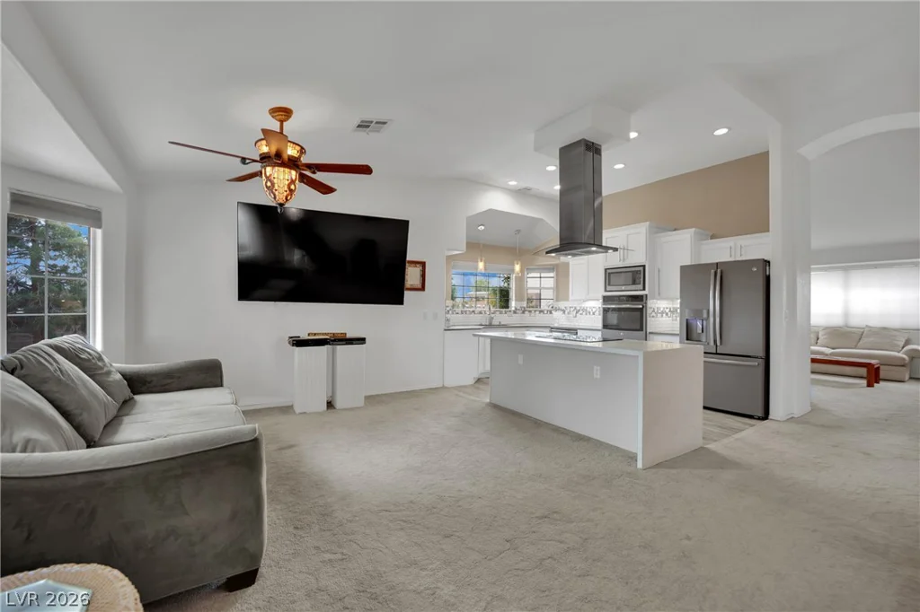 9180 Mohawk, Las Vegas, NV 89139