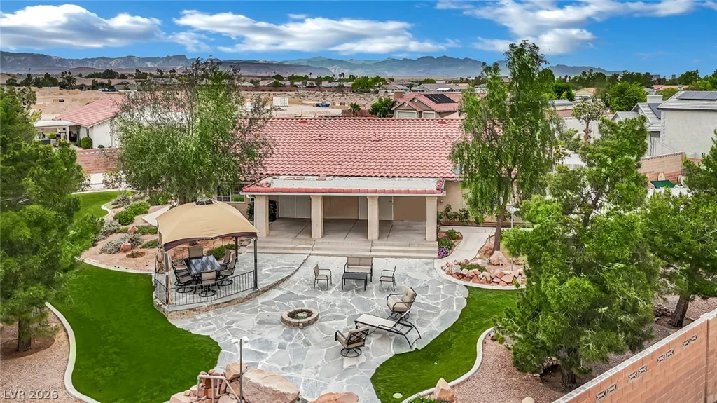 9180 Mohawk, Las Vegas, NV 89139