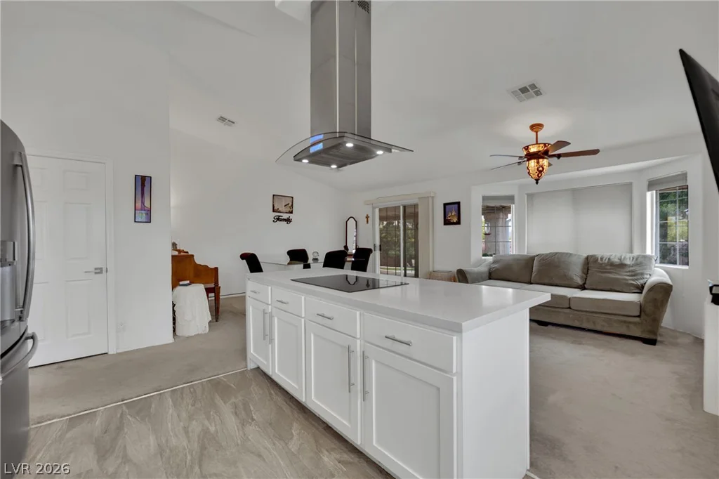9180 Mohawk, Las Vegas, NV 89139