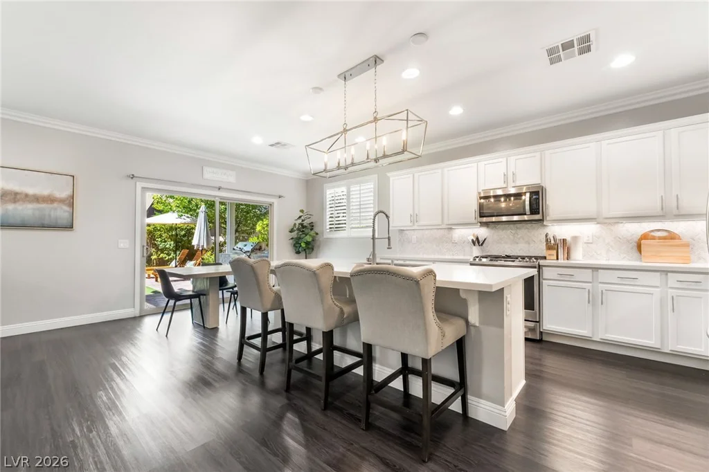 279 Walkinshaw, Las Vegas, NV 89148