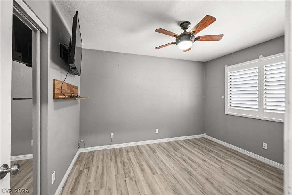 301 Lander, Henderson, NV 89074